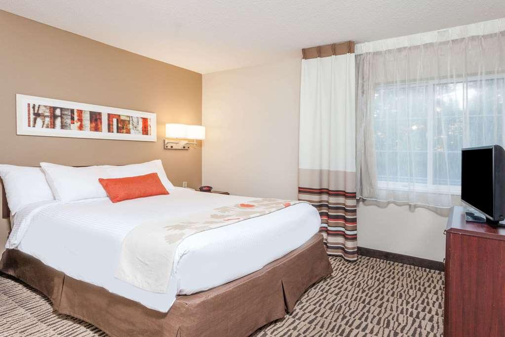 Mainstay Suites Detroit 오번 힐스 객실 사진