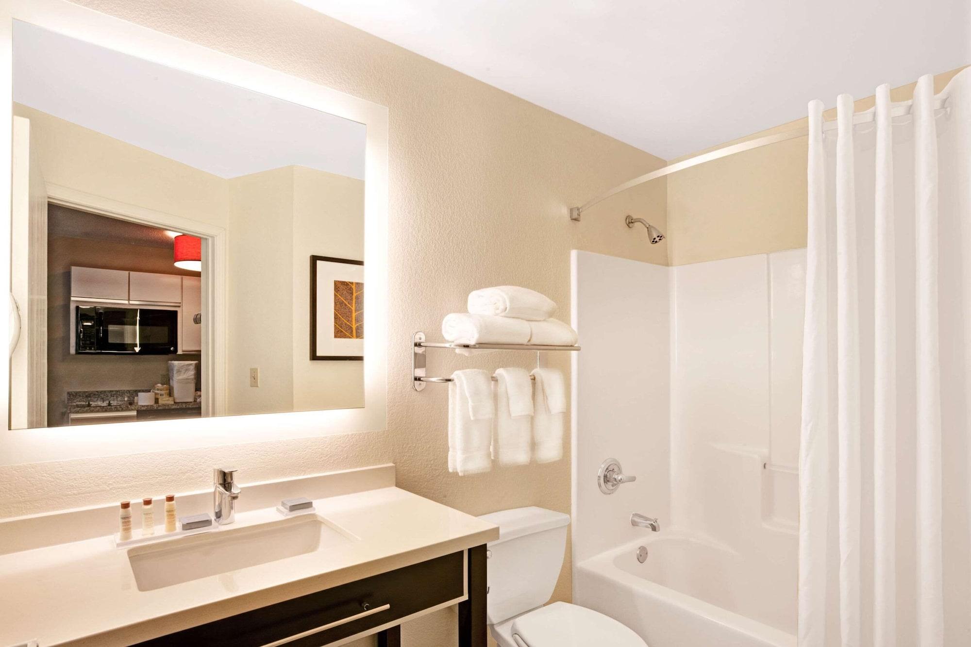 Mainstay Suites Detroit 오번 힐스 외부 사진