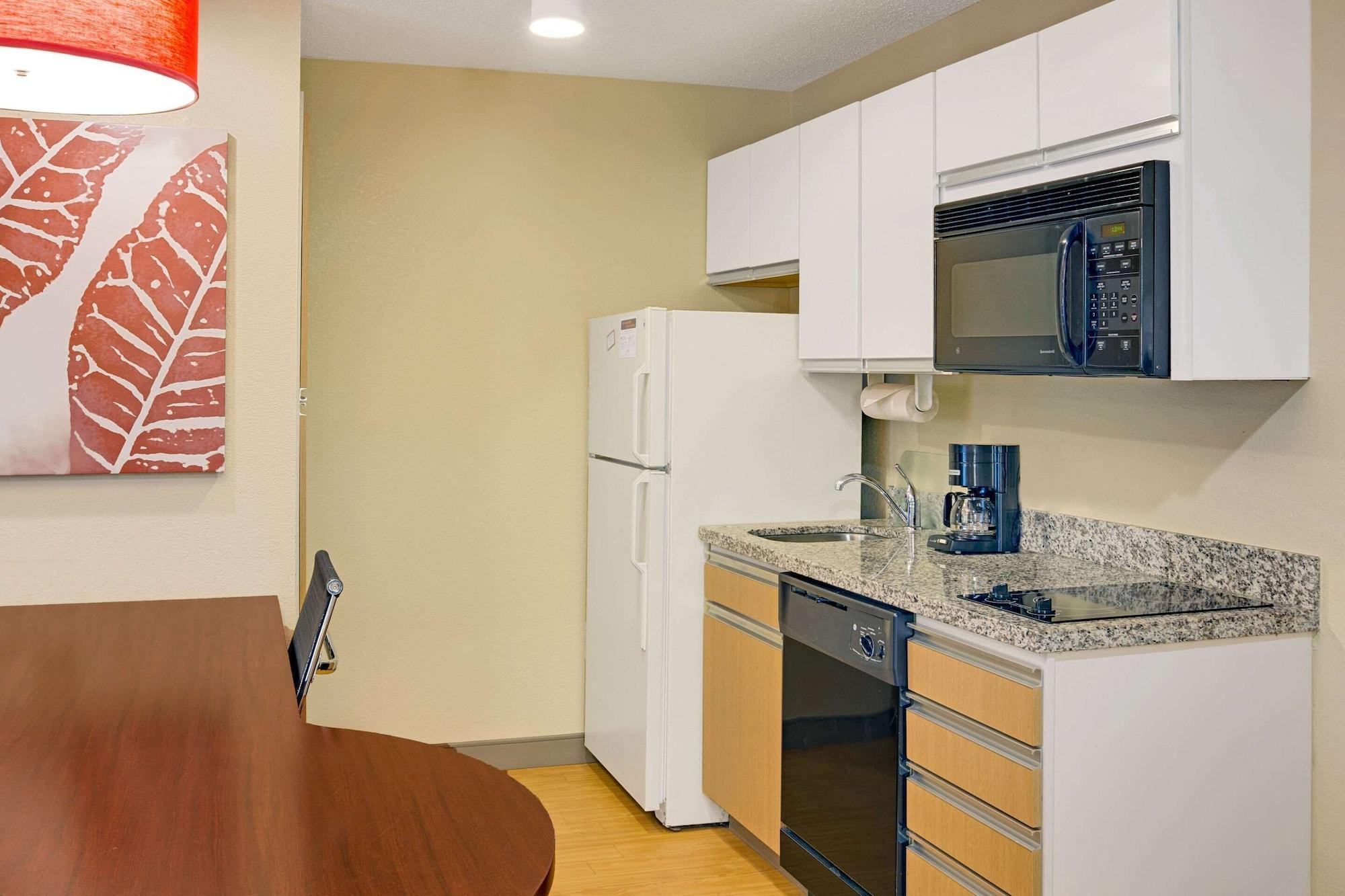 Mainstay Suites Detroit 오번 힐스 외부 사진